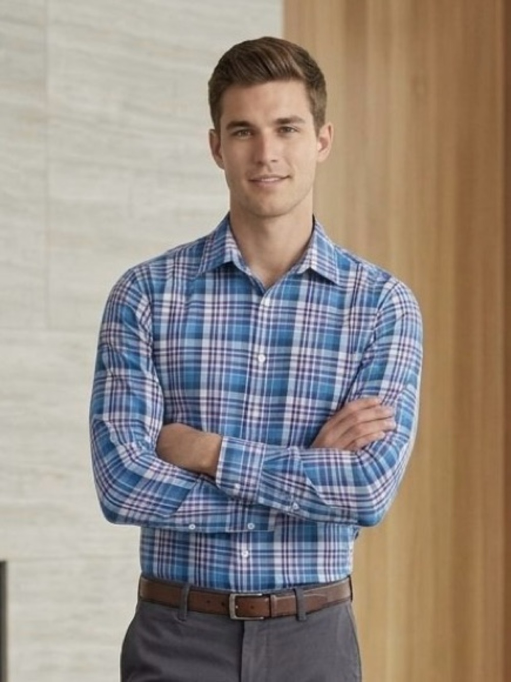 Jos. A. Bank Traveler Shirt Mens XL Tailored Fit Blue Purple Plaid Long Sleeve